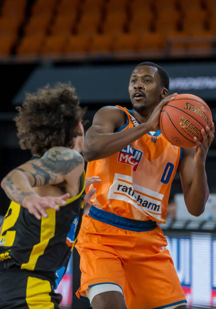 术纪律的严 术纪律的严