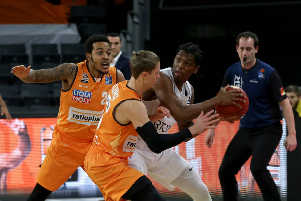 背后那个血 背后那个血